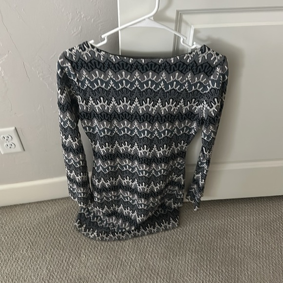 Express Monochrome Patterned Dress - Picture 3 of 3